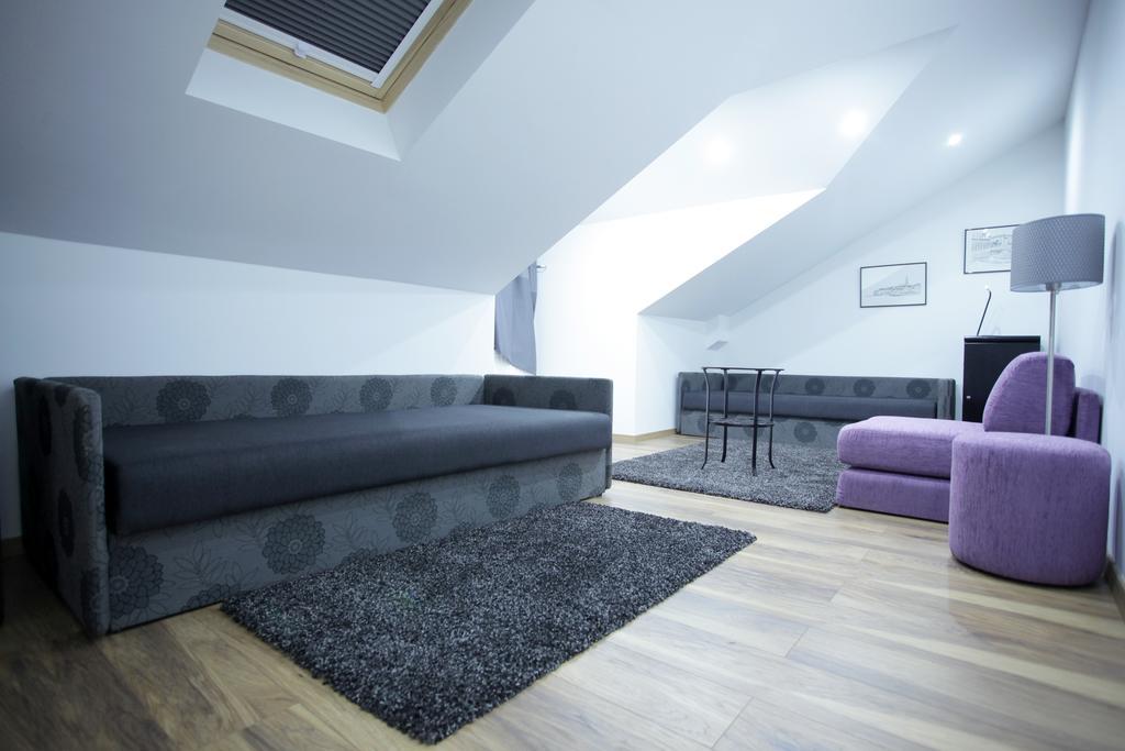 Bonus Apartment